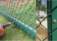 體育場圍網(wǎng)和勾花護(hù)欄網(wǎng)一樣嗎？