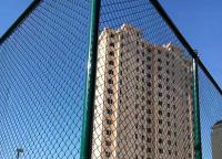 為什么球場(chǎng)圍欄網(wǎng)的橫梁有的是兩根有的是三根或者更多？