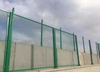 護欄網(wǎng)斜方網(wǎng)孔和菱形網(wǎng)孔的區(qū)別？